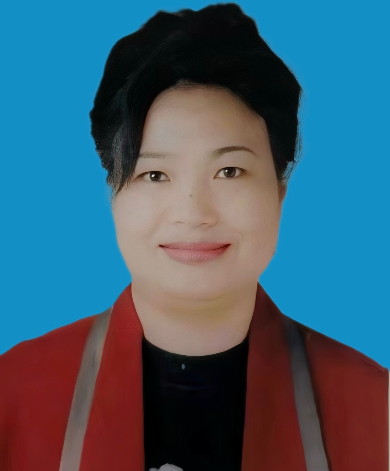 Ӣ